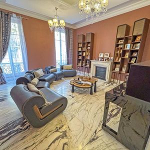 Property in Carre d'Argent