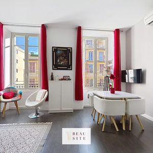 Property in Carre d'Argent