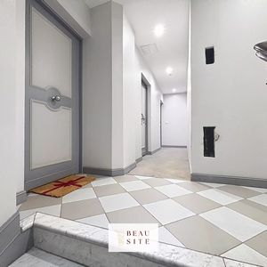 Property in Carre d'Argent