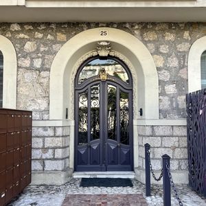 Property in Carre d'Argent