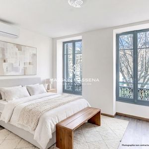 Property in Carre d'Argent