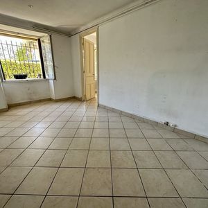 Property in Carre d'Argent