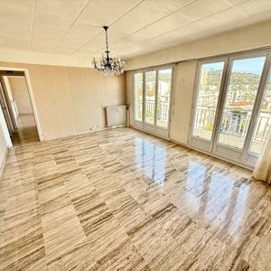 Property in Carre d'Argent