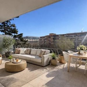 Property in Carre d'Argent