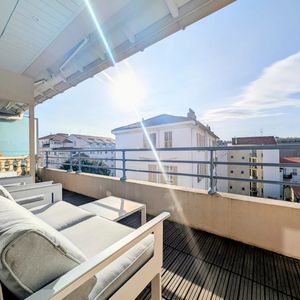 Property in Carre d'Argent