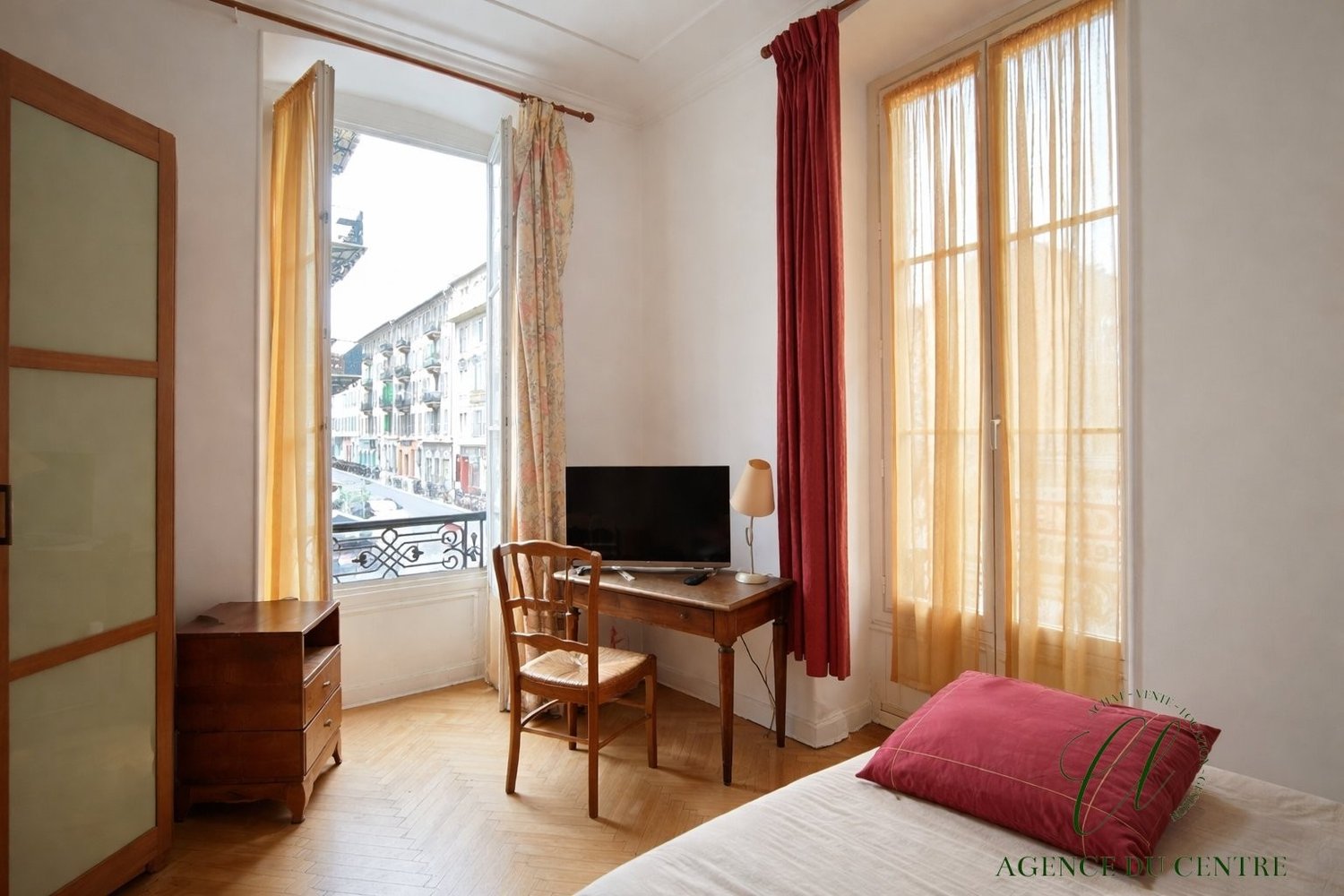 Property photo in Carre d'Argent