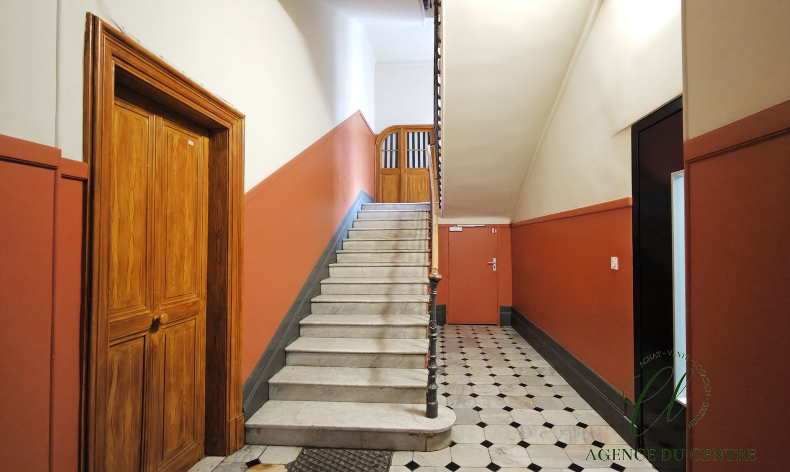 Property photo in Carre d'Argent