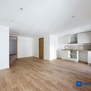 Property in Carre d'Argent