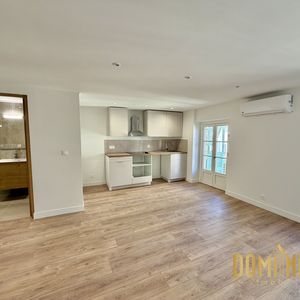 Property in Carre d'Argent