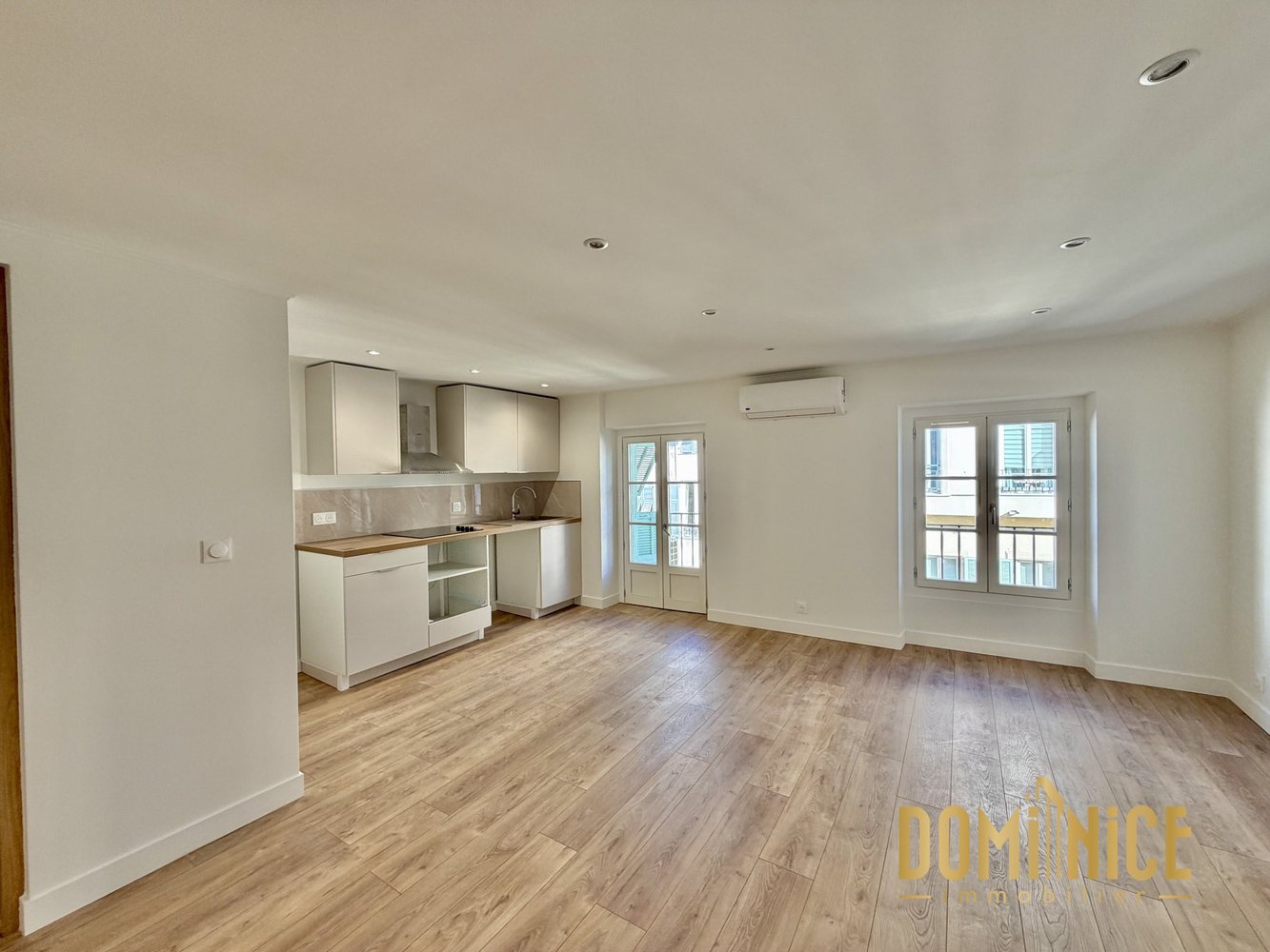 Property photo in Carre d'Argent