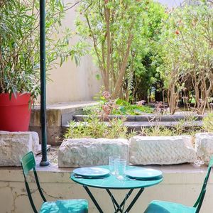 Property in Carre d'Or