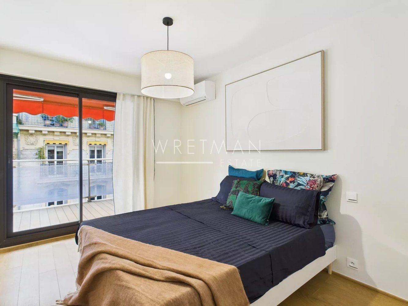 Property photo in Carre d'Or