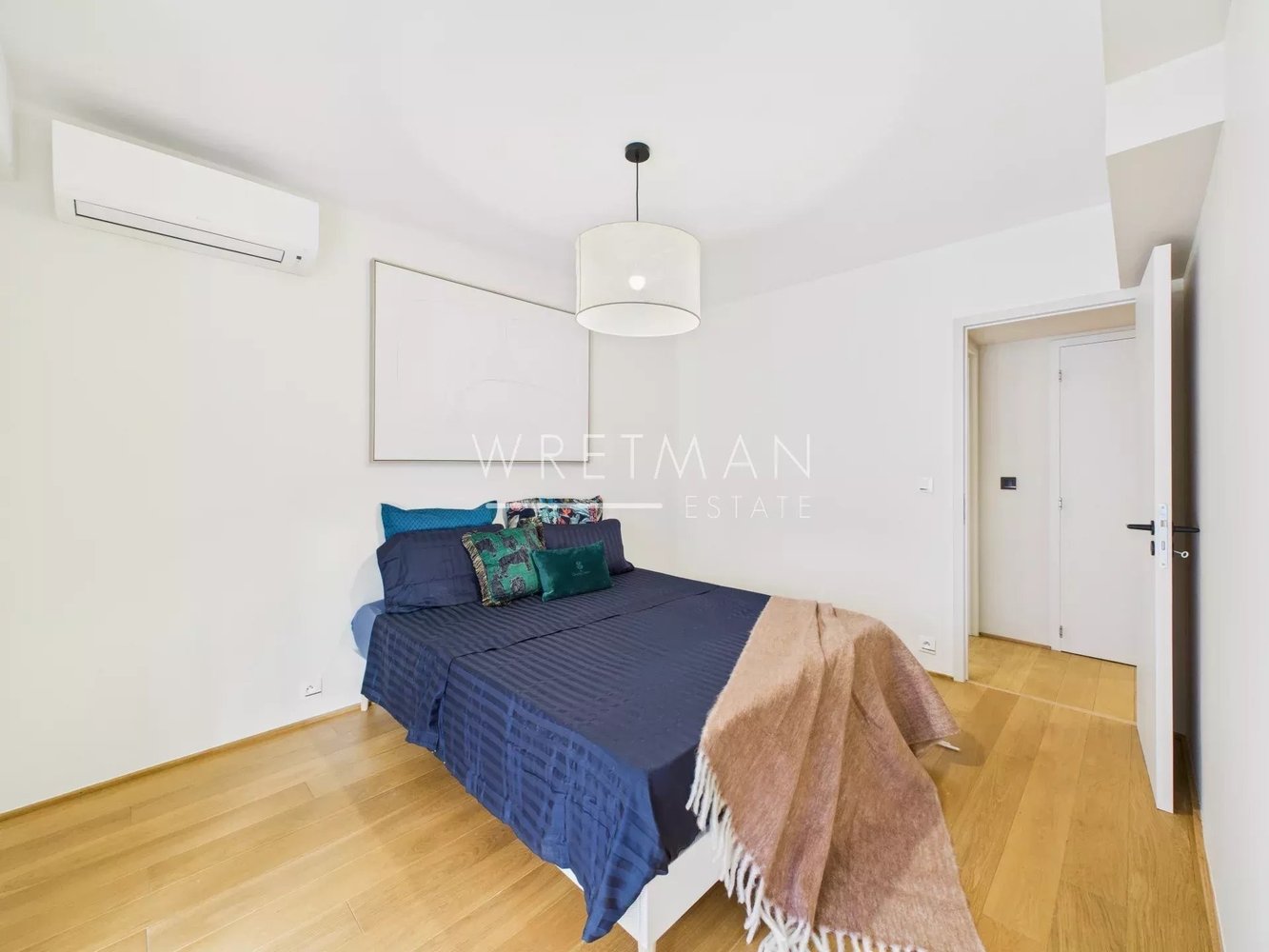 Property photo in Carre d'Or