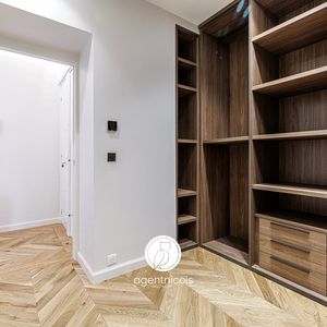 Property in Carre d'Or