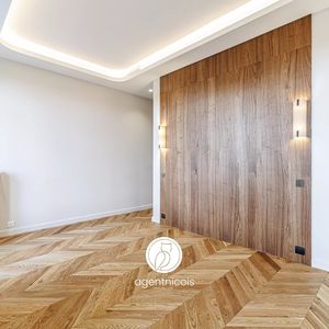 Property in Carre d'Or