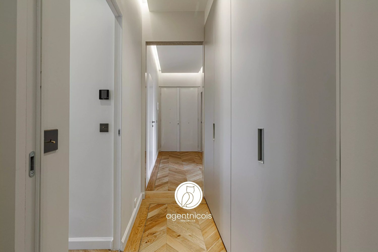 Property photo in Carre d'Or