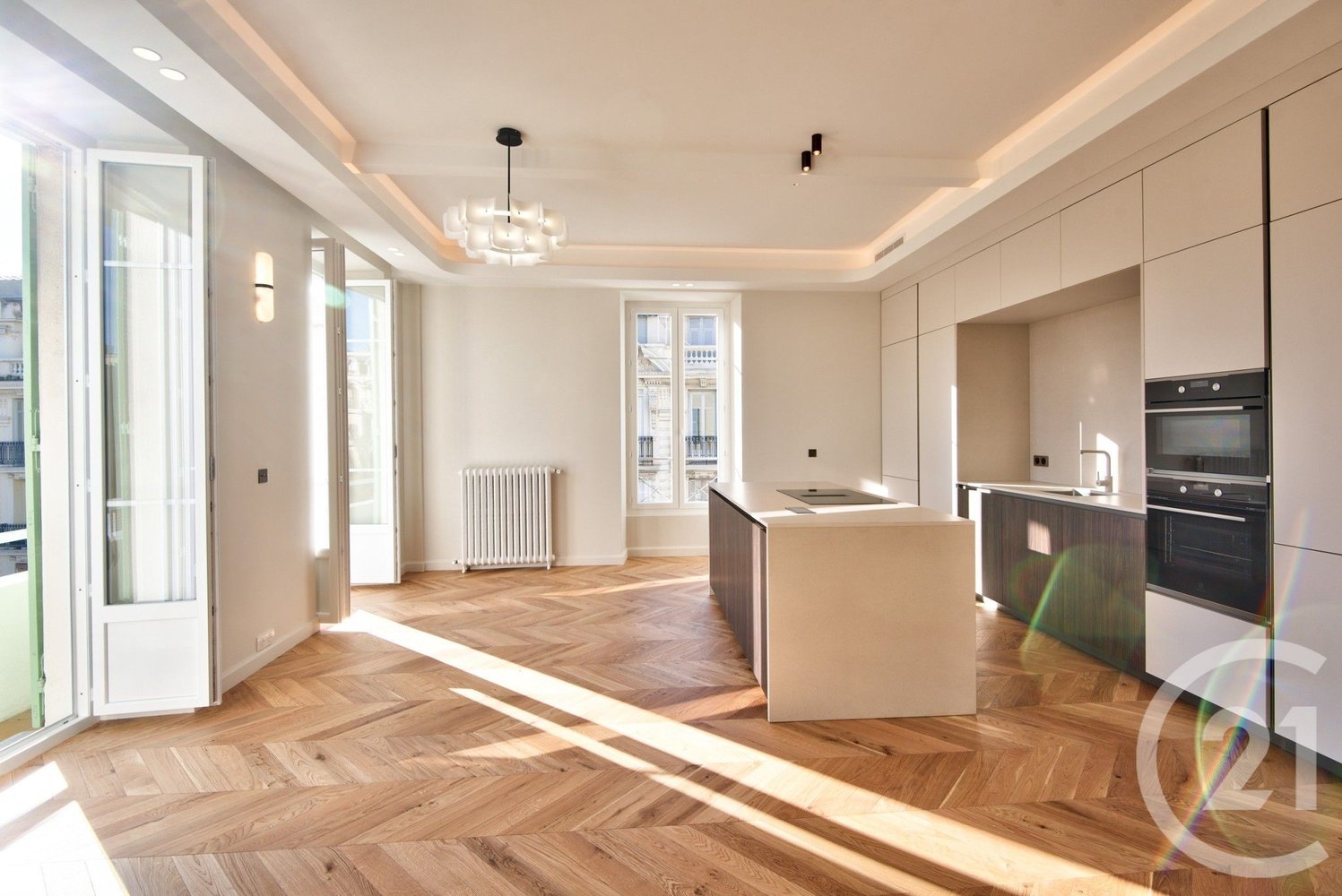 Property photo in Carre d'Or