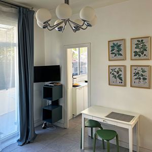 Property in Carre d'Or