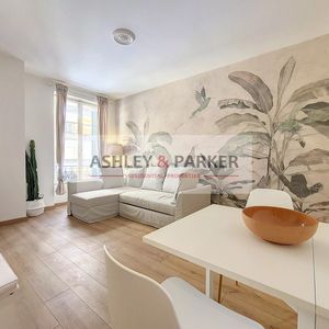 Property in Carre d'Or