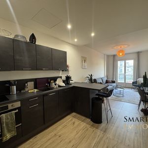 Property in Carre d'Or