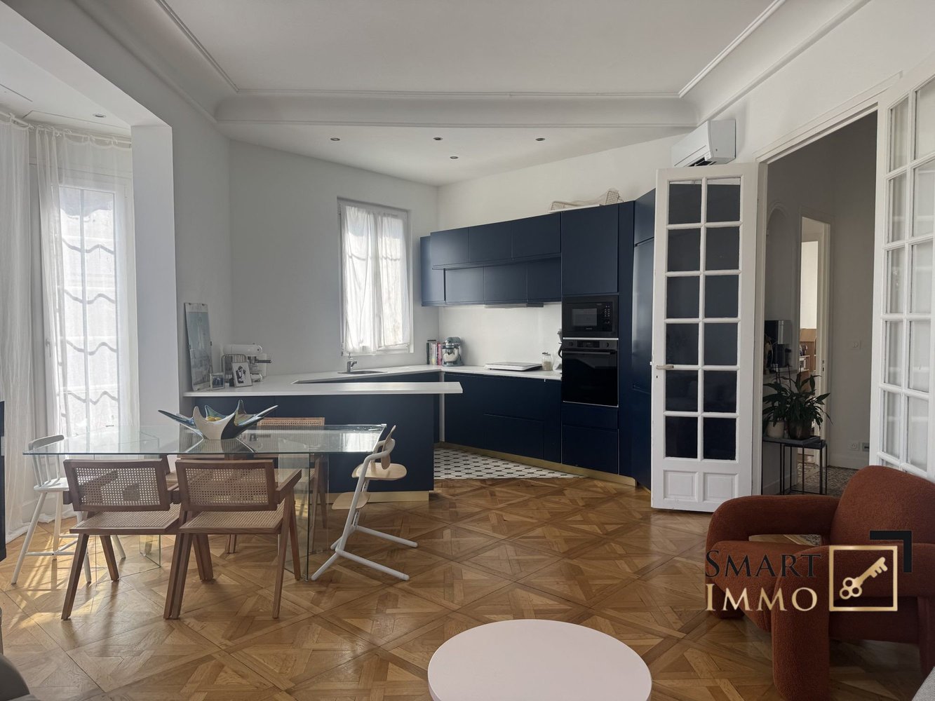 Property photo in Carre d'Or