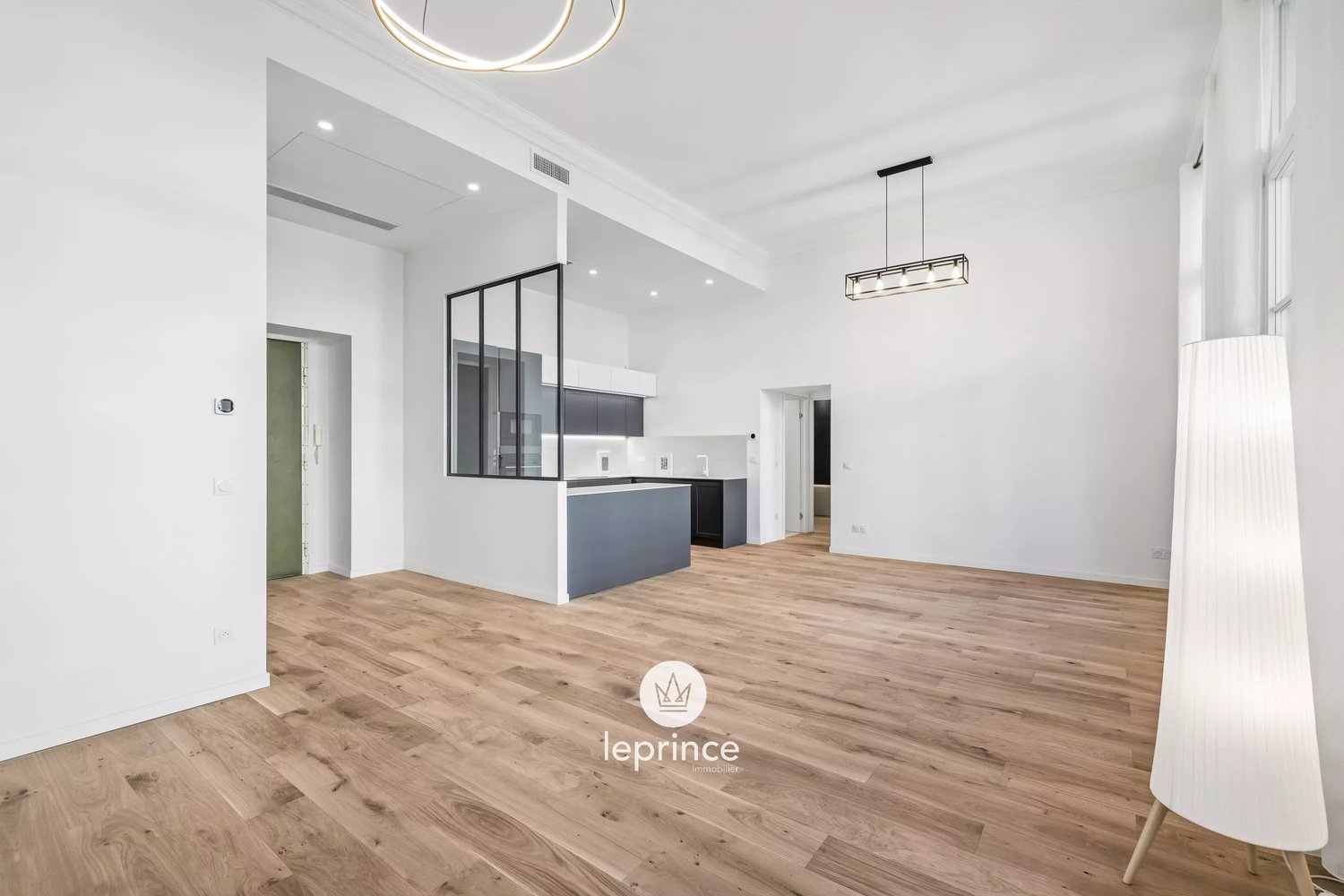 Property photo in Carre d'Or