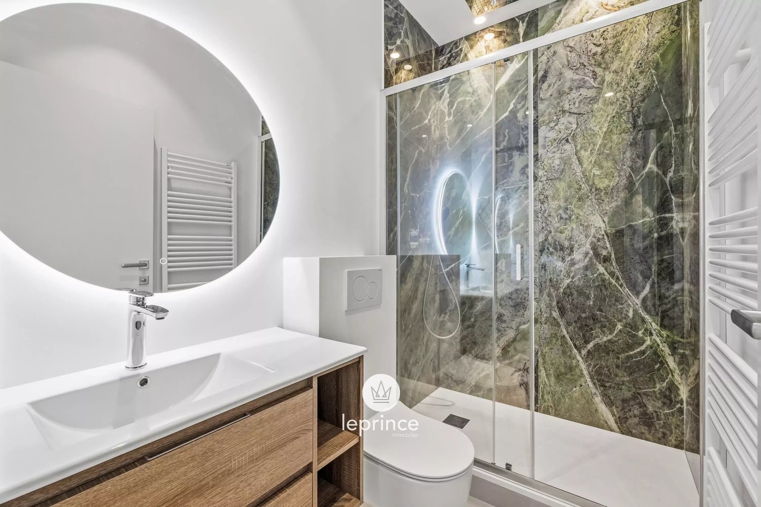 Property photo in Carre d'Or