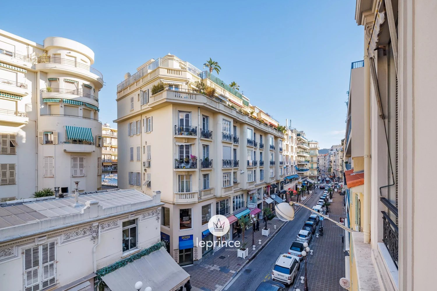 Property photo in Carre d'Or