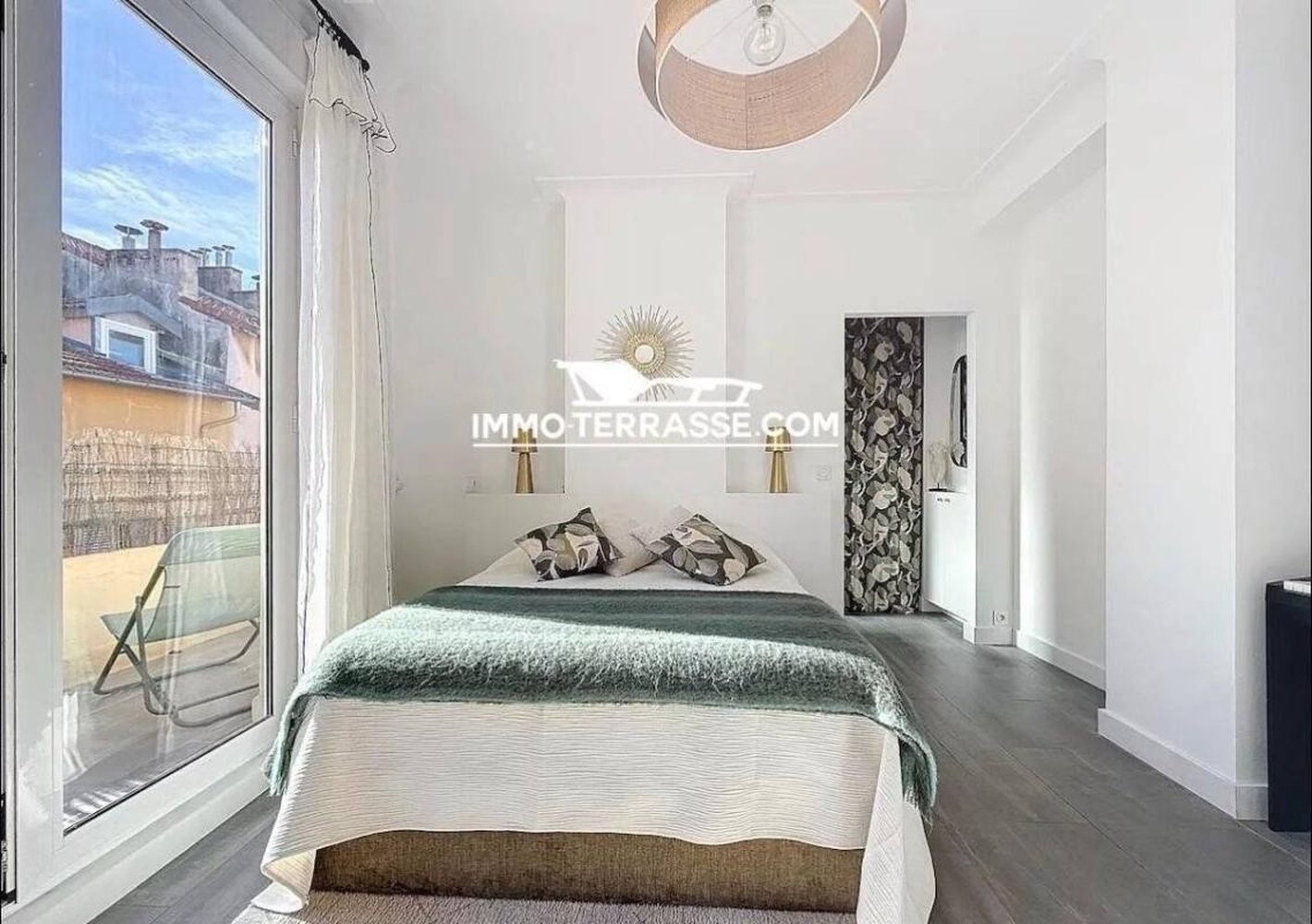 Property photo in Carre d'Or