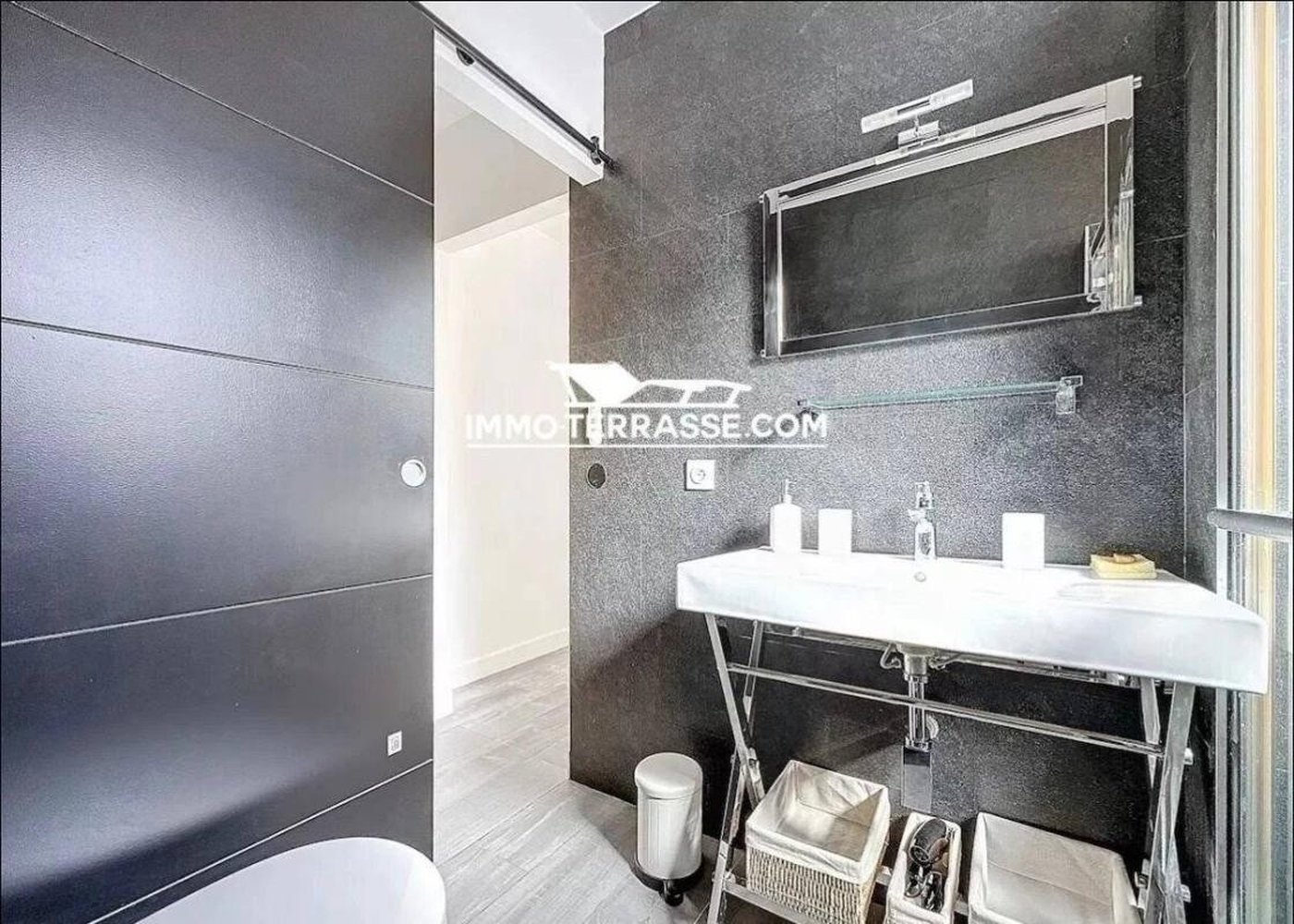 Property photo in Carre d'Or