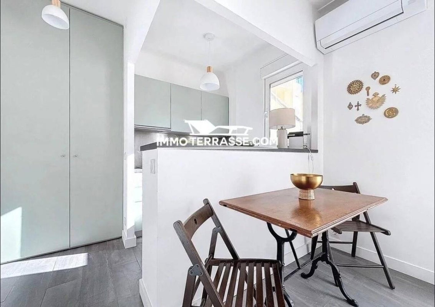 Property photo in Carre d'Or