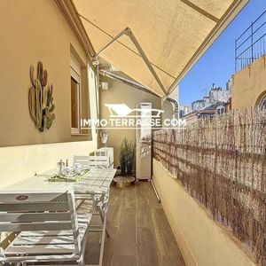 Property in Carre d'Or