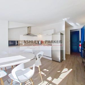 Property in Carre d'Or