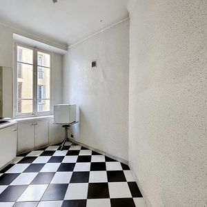 Property in Carre d'Or