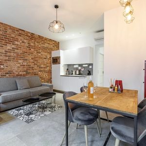 Property in Carre d'Or