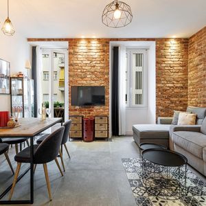 Property in Carre d'Or