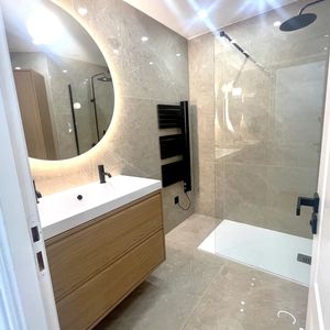 Property in Carre d'Or