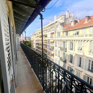 Property in Carre d'Or