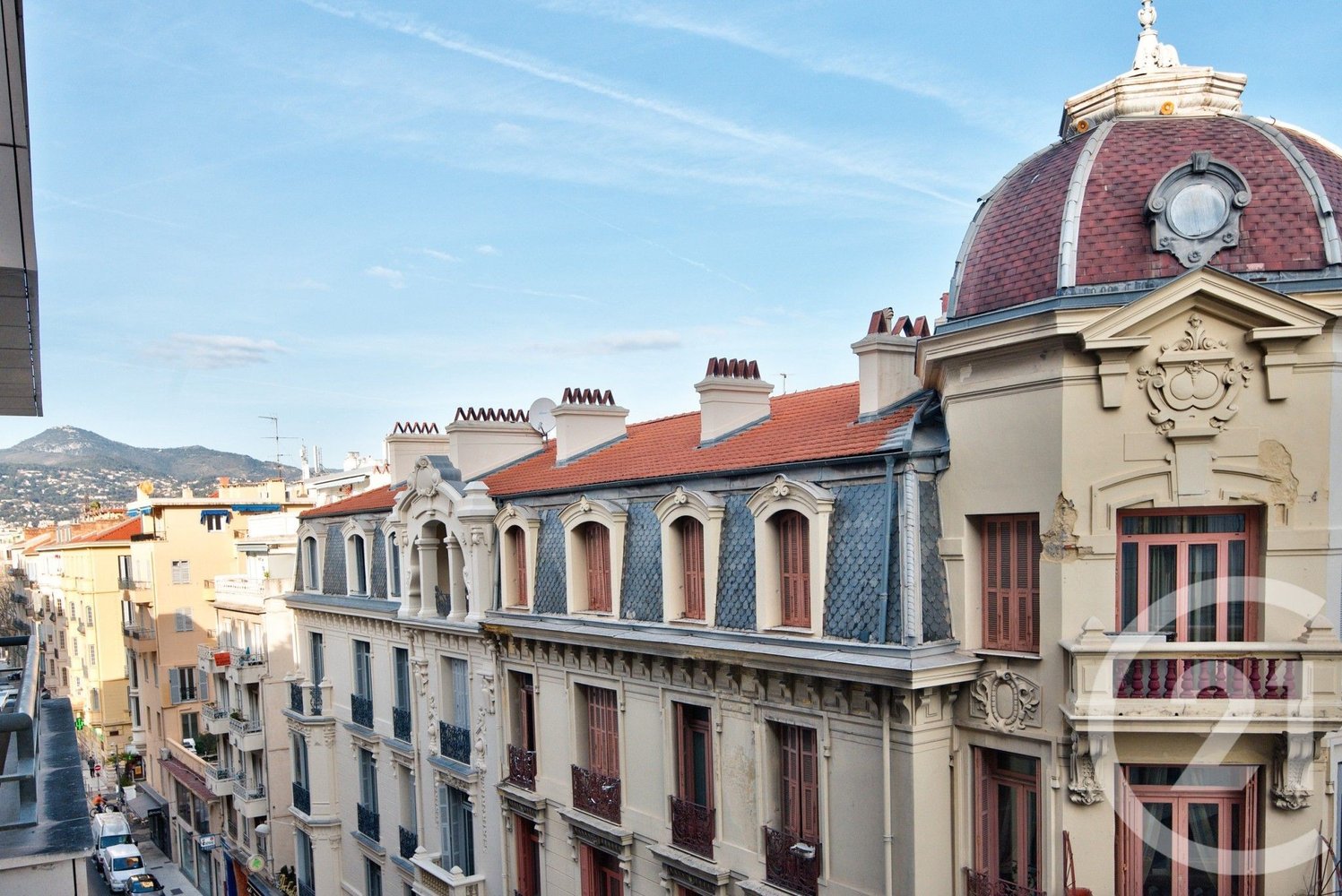 Property photo in Carre d'Or