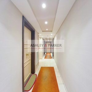 Property in Carre d'Or