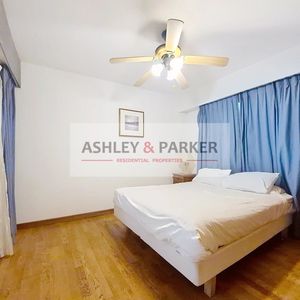 Property in Carre d'Or