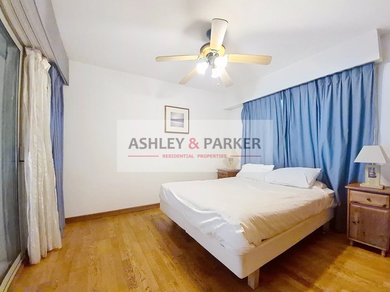 Property photo in Carre d'Or