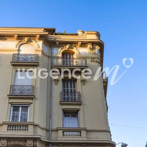 Property in Carre d'Or