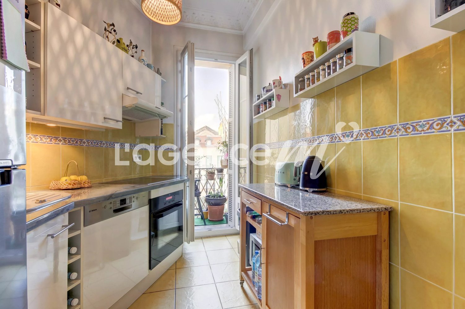 Property photo in Carre d'Or