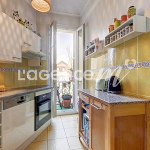 Property in Carre d'Or