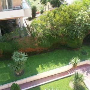 Property in Carre d'Or