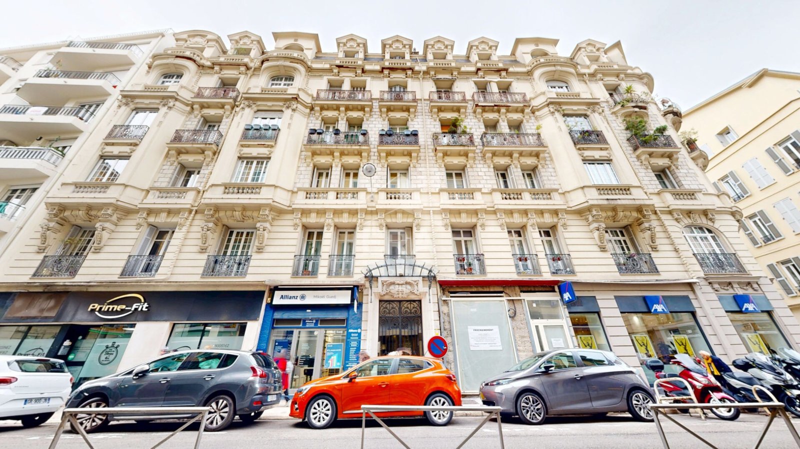 Property photo in Carre d'Or