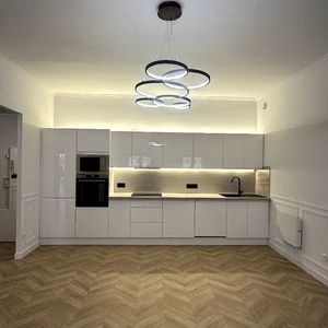 Property in Carre d'Or