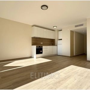 Property in Carre d'Or