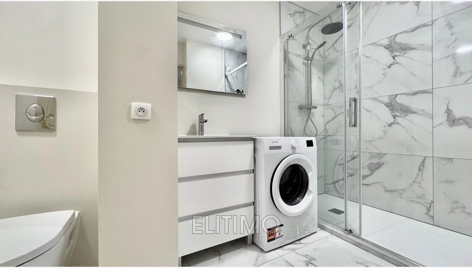 Property photo in Carre d'Or